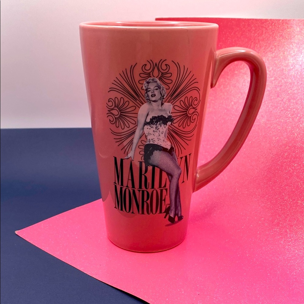 Marilyn Monroe Signature Trademark Pink Mug